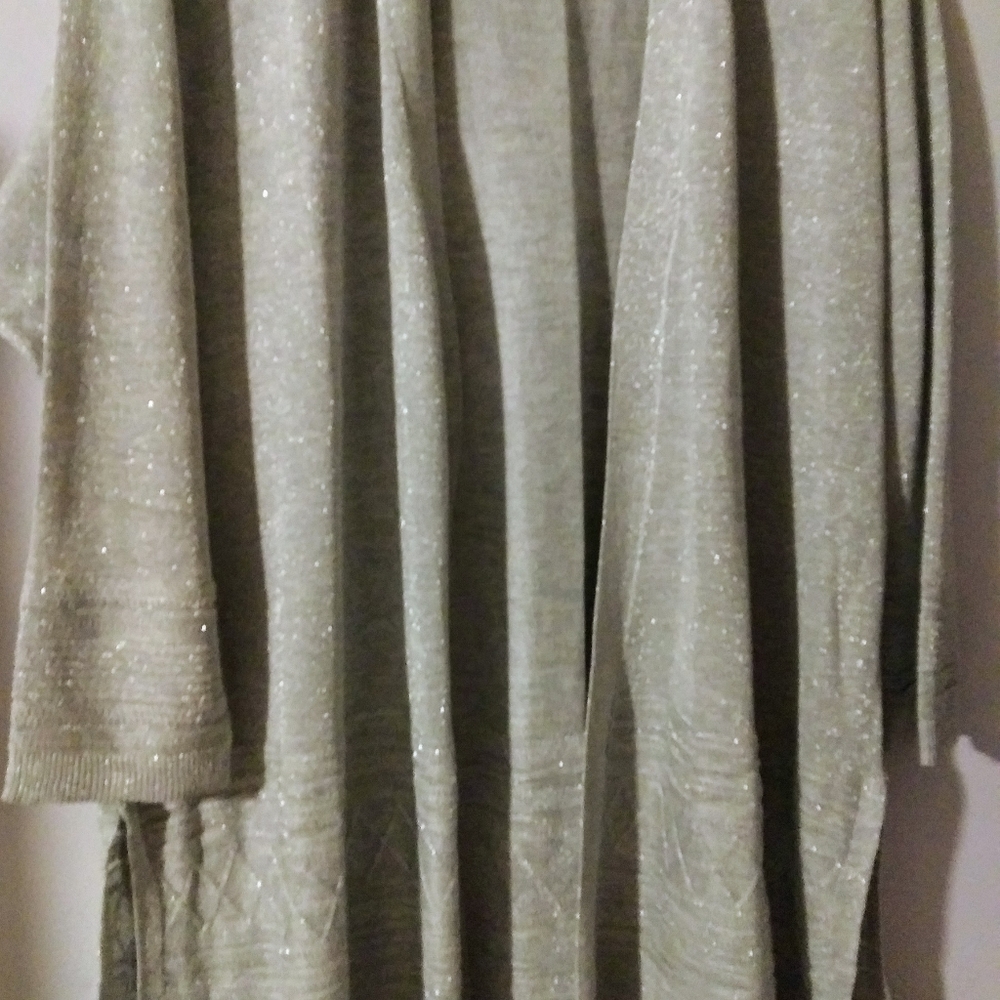 Women's Plus Size 18- 20 Holiday Cardigan---NEW